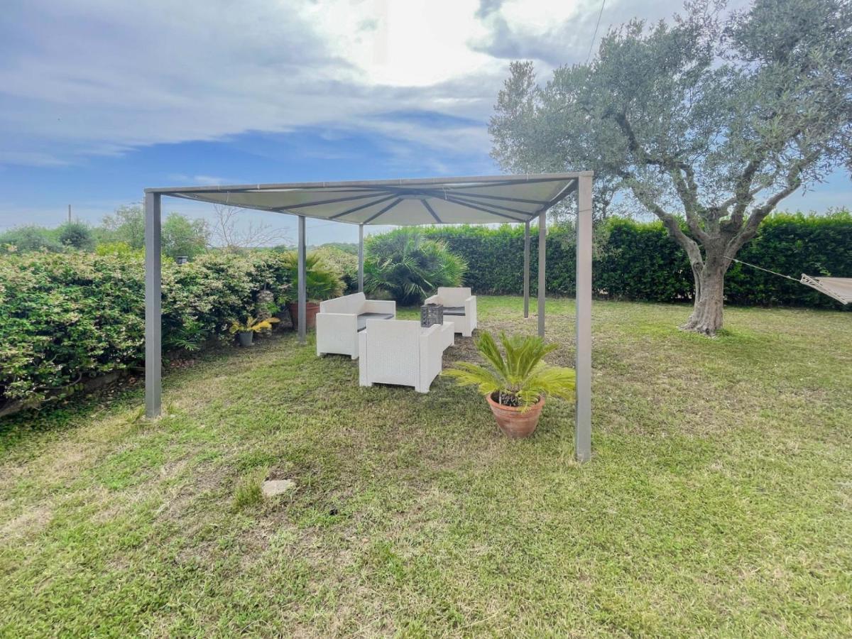Villa In Campagna Tra Natura E Verde Montalto di Castro Kültér fotó