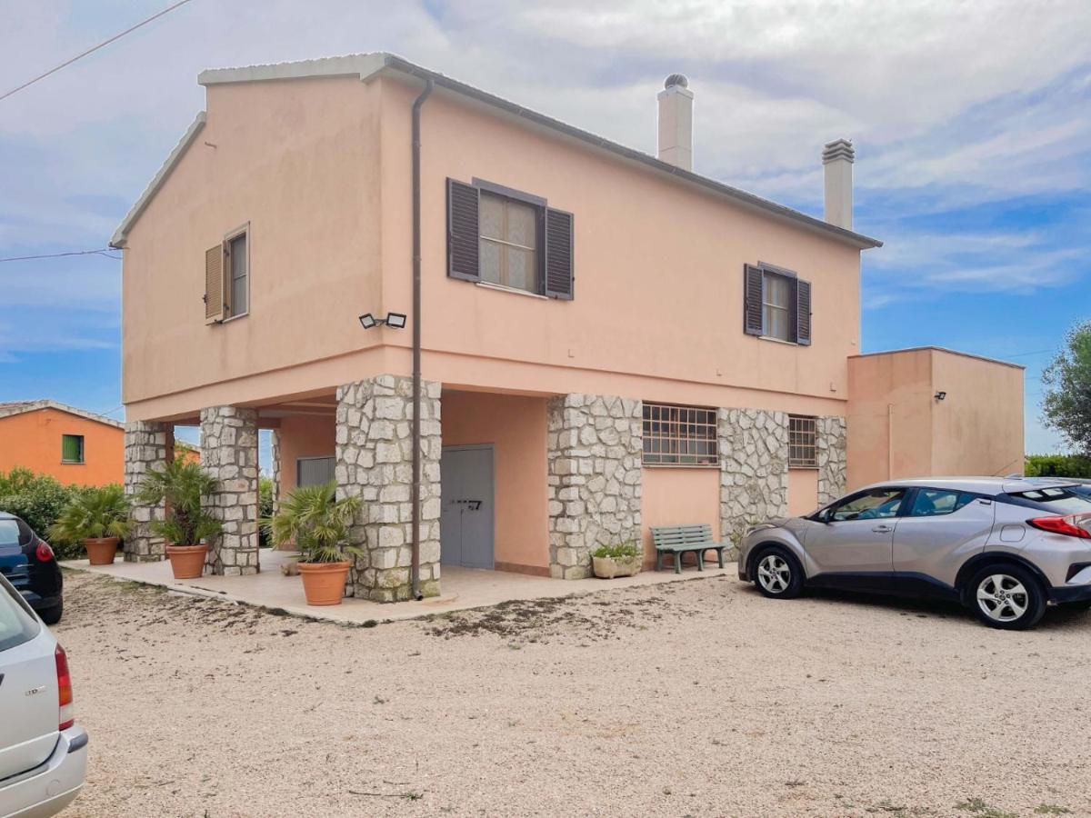 Villa In Campagna Tra Natura E Verde Montalto di Castro Kültér fotó